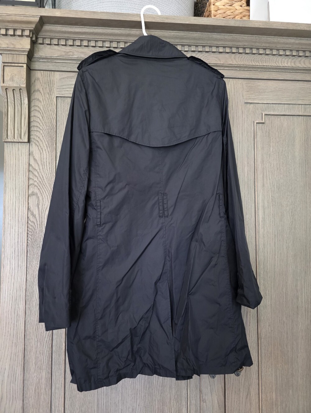 Burberry Black Double-Breasted Trench / Raincoat Size 10 US - Picture 2 of 15